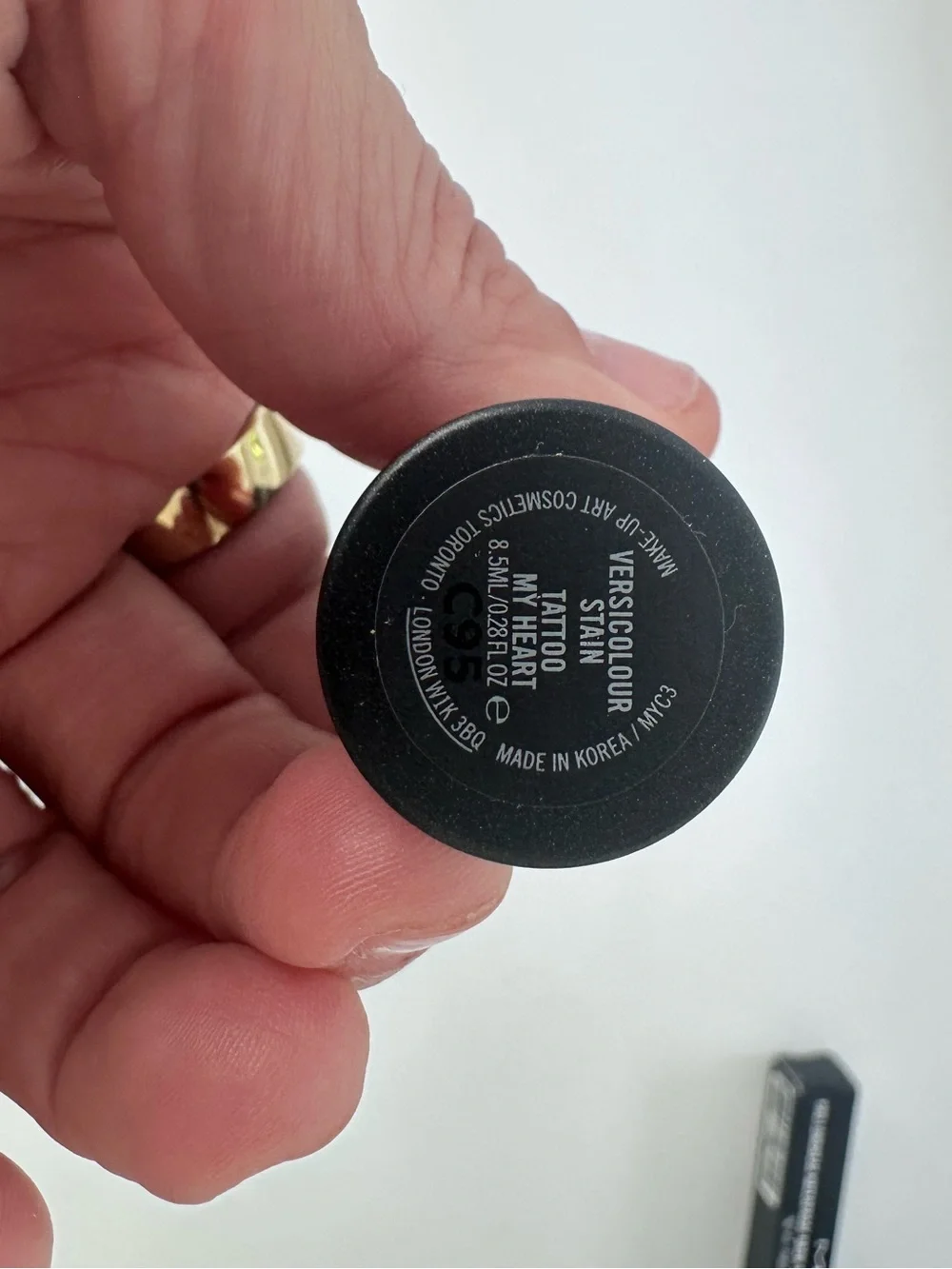 MAC VERSICOLOUR Stain in TATTOO MY HEART  RARE